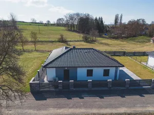 Prodej rodinného domu, Líšťany - Lipno, 115 m2