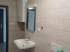 Pronájem bytu 2+kk, Krnov - Pod Bezručovým vrchem, nám. Minoritů, 54 m2