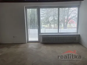 Pronájem bytu 3+1, Opava - Předměstí, Dostojevského, 108 m2