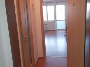 Pronájem bytu 1+kk, Olomouc, Novosadský dvůr, 33 m2
