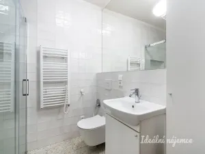 Pronájem bytu 2+1, Praha - Vršovice, Bulharská, 55 m2