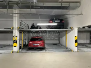 Pronájem garáže, Praha - Modřany, Komořanská, 12 m2