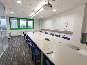 Pronájem kanceláře, Praha - Třebonice, Sárská, 700 m2