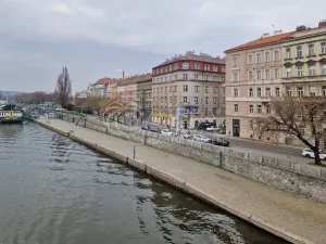 Prodej činžovního domu, Praha - Smíchov, Na bělidle, 2699 m2