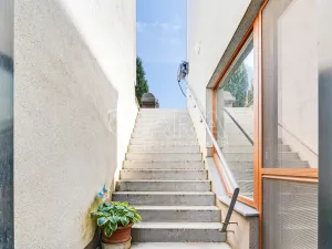 Prodej rodinného domu, Zeleneč, U Lesoparku, 174 m2