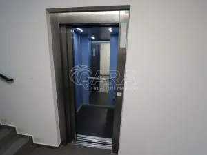 Pronájem kanceláře, Praha - Kunratice, Jana Růžičky, 13 m2