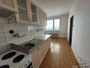 Prodej bytu 2+1, Bystřice pod Hostýnem, Sídliště, 50 m2