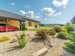Prodej rodinného domu, Rožmitál pod Třemšínem - Zalány, 180 m2