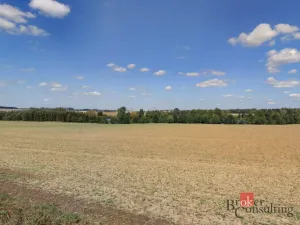 Prodej pole, Vlkov, 16385 m2