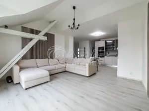 Prodej bytu 5+kk, Holubice, Za Dvorem, 117 m2