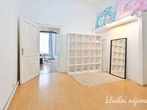 Pronájem bytu 2+1, Brno, Veselá, 52 m2