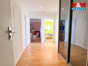 Prodej bytu 3+1, Chomutov, Svahová, 68 m2