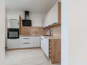 Prodej bytu 3+1, Ostrava - Dubina, Jaromíra Matuška, 63 m2