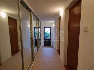 Pronájem kanceláře, Praha - Kunratice, Ke hrádku, 417 m2