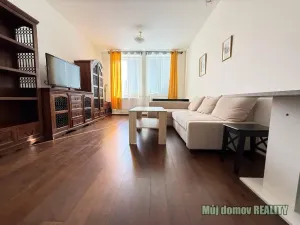 Pronájem bytu 2+kk, Praha - Malá Strana, Mostecká, 54 m2