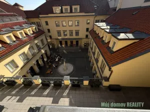 Pronájem bytu 2+kk, Praha - Malá Strana, Mostecká, 54 m2