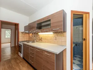 Prodej bytu 3+1, Hostinné, Sídliště, 88 m2