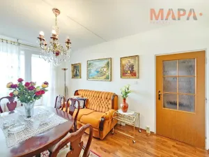 Prodej bytu 3+1, Chomutov, Pod Břízami, 61 m2