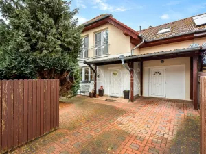 Prodej rodinného domu, Hostivice, Vodňanského, 195 m2