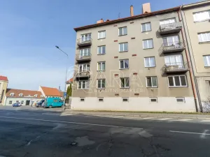 Prodej bytu 3+1, Brandýs nad Labem-Stará Boleslav - Brandýs nad Labem, Komenského nám., 99 m2