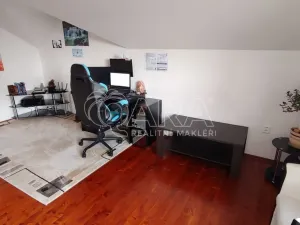 Prodej rodinného domu, Srubec, 334 m2