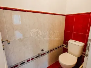 Prodej rodinného domu, Srubec, 334 m2