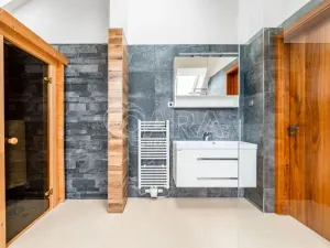 Pronájem vily, Roztoky, Nad vinicemi, 393 m2