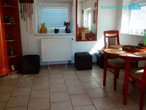 Prodej chaty, Dolní Břežany, 195 m2