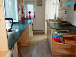 Prodej chaty, Dolní Břežany, 195 m2