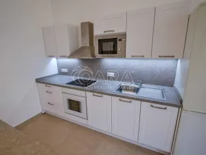 Pronájem bytu 2+kk, Praha - Nové Město, Štěpánská, 65 m2