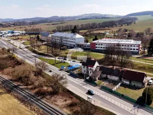 Prodej obchodního prostoru, Želechovice nad Dřevnicí, 4. května, 210 m2