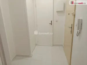 Pronájem bytu 1+kk, Praha - Strašnice, V předpolí, 32 m2