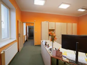 Prodej výrobních prostor, Slaný, Pražská, 665 m2