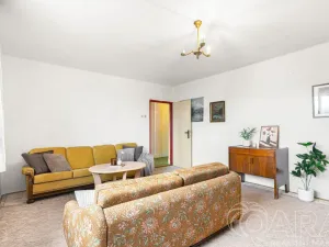 Prodej rodinného domu, Týnec nad Sázavou - Pecerady, 152 m2