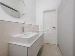 Pronájem bytu 2+kk, Praha - Nusle, Jaromírova, 58 m2