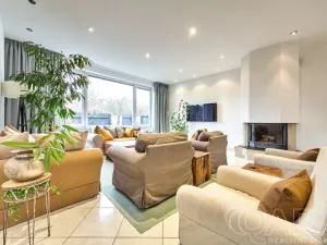 Pronájem rodinného domu, Dolní Břežany, V Úvozu, 380 m2