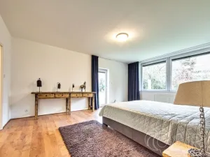 Pronájem rodinného domu, Dolní Břežany, V Úvozu, 380 m2