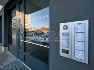 Pronájem bytu 2+kk, Kralupy nad Vltavou, Nádražní, 44 m2