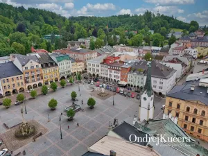 Prodej činžovního domu, Trutnov - Vnitřní Město, Krakonošovo náměstí, 857 m2