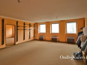 Prodej činžovního domu, Trutnov - Vnitřní Město, Krakonošovo náměstí, 857 m2