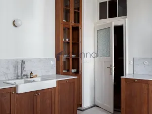 Pronájem bytu 3+1, Praha, Chopinova, 106 m2