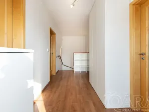 Prodej rodinného domu, Dolní Břežany, K Písnici, 136 m2