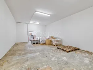 Prodej skladu, Bělotín, 1029 m2