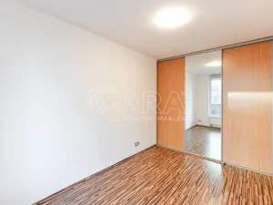 Pronájem bytu 2+kk, Praha - Stodůlky, Laurinova, 50 m2