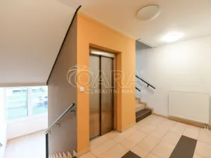 Pronájem bytu 2+kk, Praha - Stodůlky, Laurinova, 50 m2