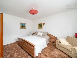 Prodej rodinného domu, Újezd - Rybníček, 290 m2