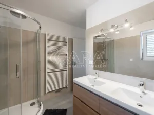 Prodej rodinného domu, Babice, Starobabická, 139 m2