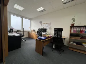 Pronájem kanceláře, Praha - Krč, Nová cesta, 308 m2