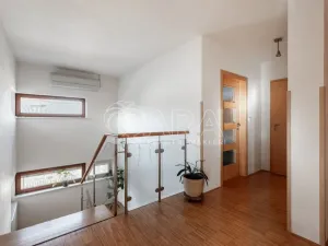 Prodej rodinného domu, Praha - Ruzyně, Manská zahrada, 292 m2