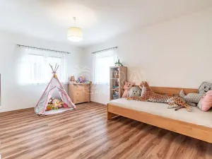 Prodej rodinného domu, Nová Ves - Staré Ouholice, 122 m2